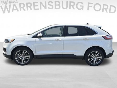 Used 2022 Ford Edge Titanium AWD/4WD image 4