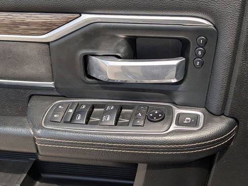 Used 2020 RAM 2500 Laramie AWD/4WD image 24