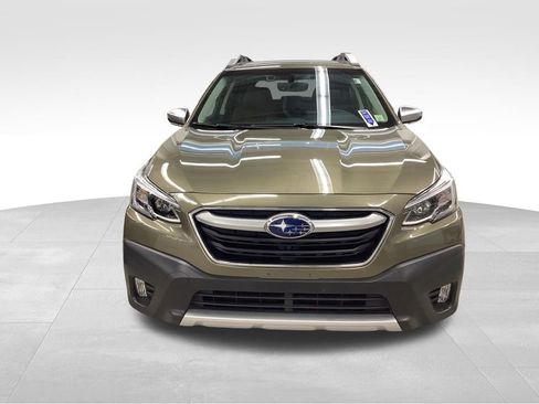 Certified 2021 Subaru Outback Touring w/ Popular Package #2 AWD/4WD image 17