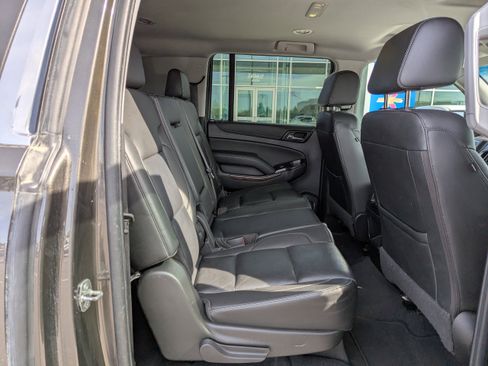 Used 2019 GMC Yukon XL SLT image 41
