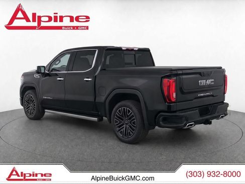 Used 2022 GMC Sierra 1500 Denali Ultimate AWD/4WD image 3