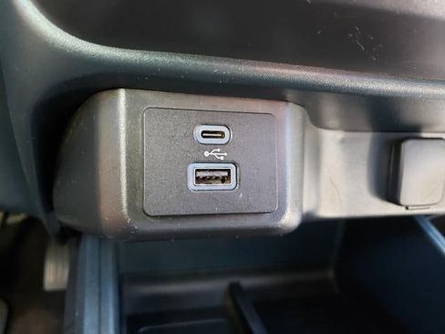 Used 2022 Ford Maverick XL image 22