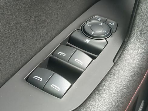 Used 2024 Chevrolet Blazer RS w/ Driver Confidence II Package image 26