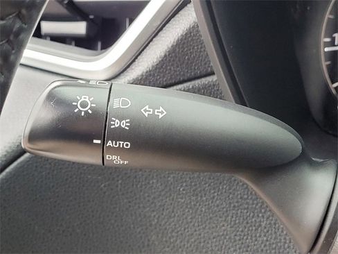 Certified 2023 Toyota Corolla Cross LE w/ Moonroof Package image 32