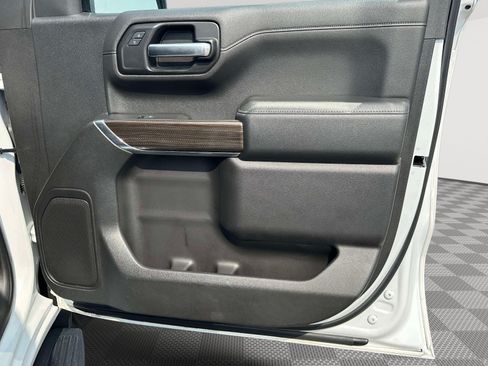 Used 2019 Chevrolet Silverado 1500 LT w/ All-Star Edition AWD/4WD image 23