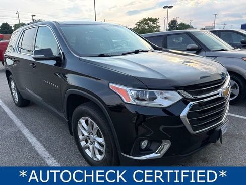 Used 2020 Chevrolet Traverse LT FWD image 2