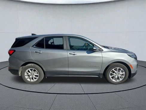 Used 2024 Chevrolet Equinox LT image 6