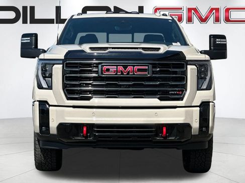 New 2026 GMC Sierra 2500 AT4 w/ AT4 Premium Plus Package AWD/4WD image 9