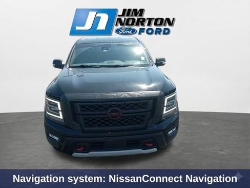 Used 2023 Nissan Titan PRO-4X w/ Pro-4x Convenience Package AWD/4WD image 3