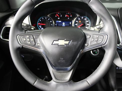 Used 2023 Chevrolet Equinox LT w/ Driver Convenience Package image 15