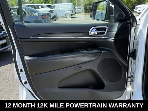 Used 2018 Jeep Grand Cherokee Limited AWD/4WD image 14