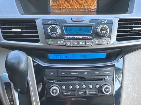 Used 2011 Honda Odyssey EX-L image 50