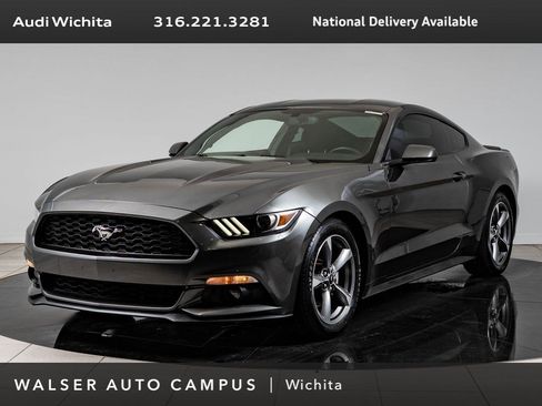 Used 2017 Ford Mustang Coupe RWD image 1