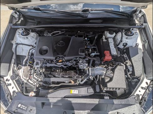 Used 2021 Toyota Camry XSE AWD/4WD image 19