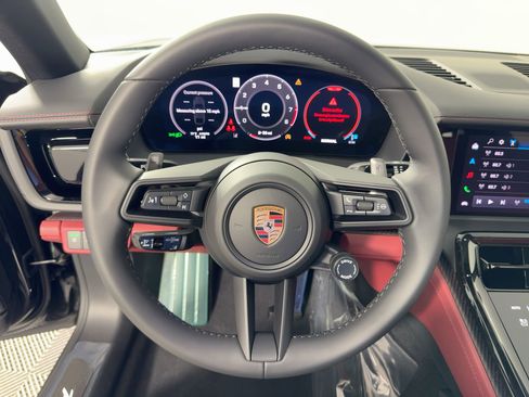 Used 2026 Porsche Panamera image 17