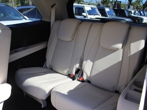 Certified 2022 Mercedes-Benz GLS 450 4MATIC image 28