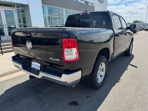 Used 2024 RAM 1500 Big Horn AWD/4WD image 38