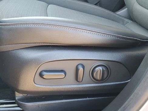 Certified 2023 Buick Encore GX Select w/ Sport Touring Package image 6