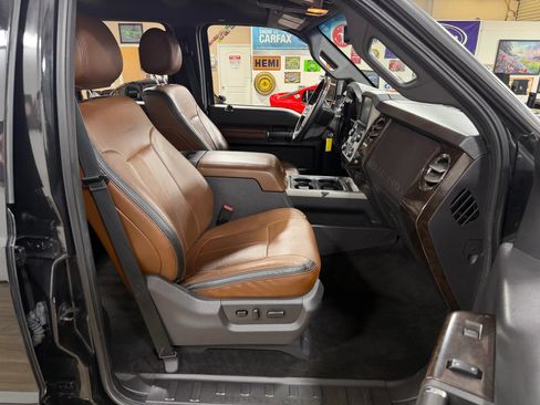 Used 2015 Ford F350 Platinum AWD/4WD image 21