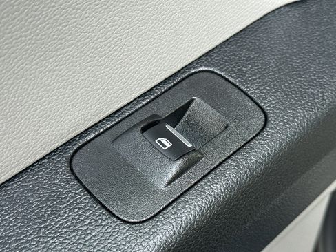 Used 2017 Ford F150 XLT w/ Equipment Group 301A Mid image 32