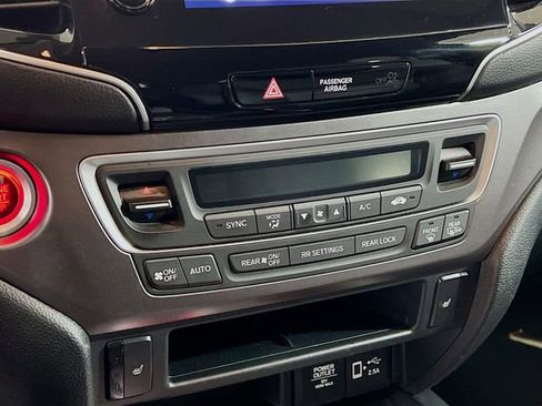 Used 2022 Honda Pilot Special Edition image 15