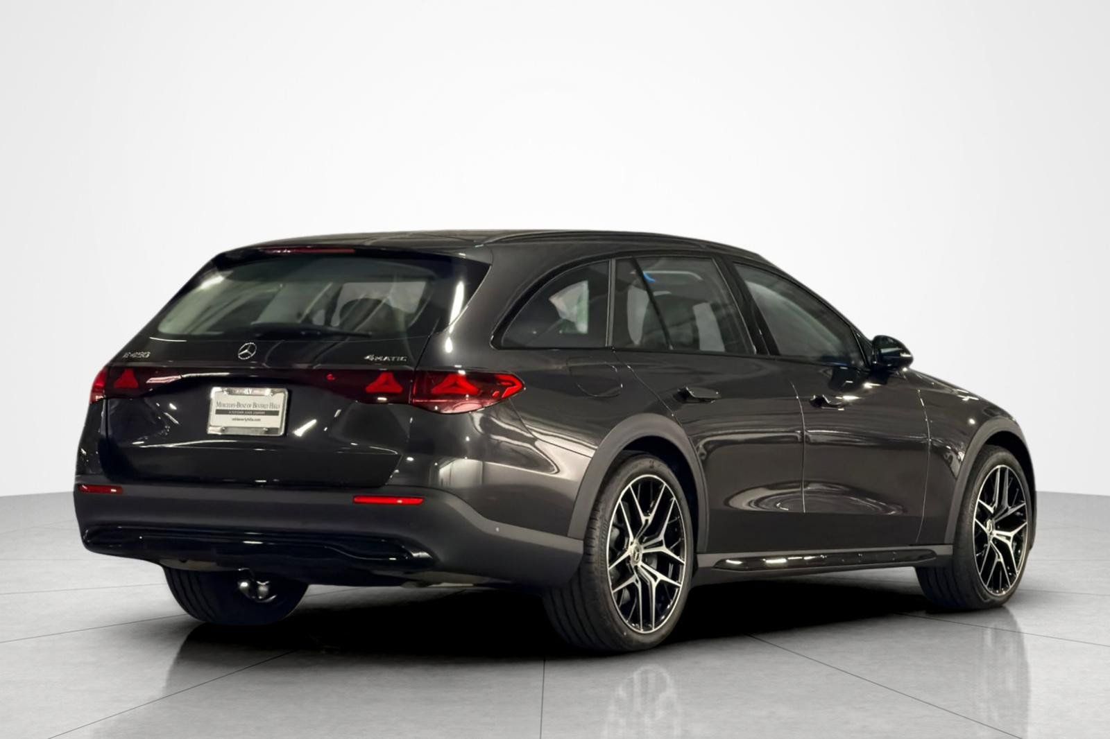 New 2027 Mercedes-Benz E 450 4MATIC All-Terrain Wagon image 5