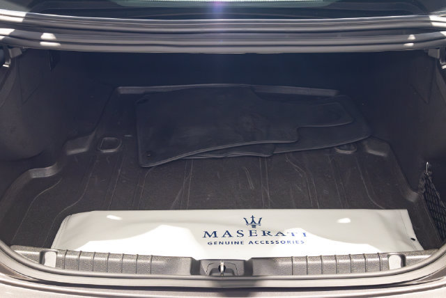 Used 2023 Maserati Ghibli Modena Q4 AWD/4WD image 32