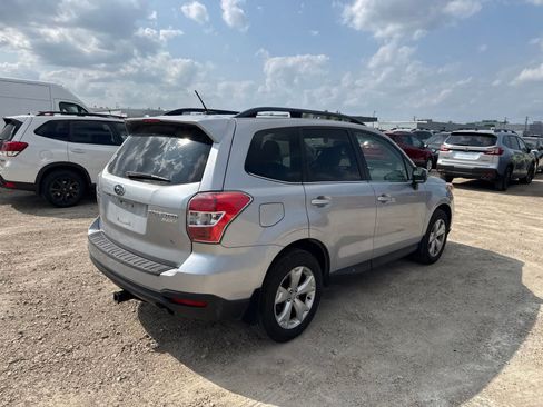 Used 2014 Subaru Forester 2.5i Touring AWD/4WD image 3