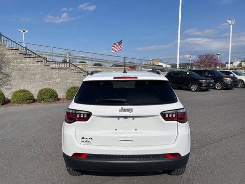 New 2026 Jeep Compass Latitude AWD/4WD image 8