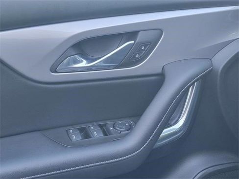 Certified 2024 Chevrolet Blazer LT w/ Driver Confidence Package image 8