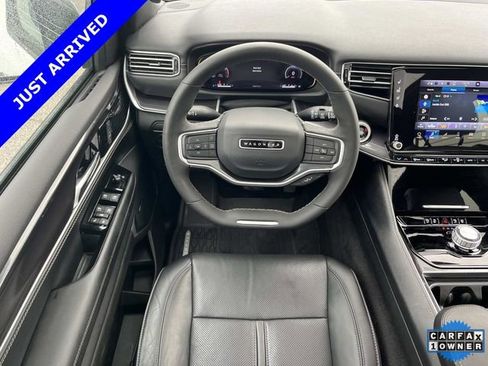 Certified 2024 Jeep Wagoneer 2WD w/ Premium Group I image 15