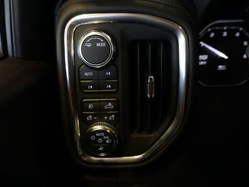 Certified 2022 GMC Sierra 1500 Denali image 23