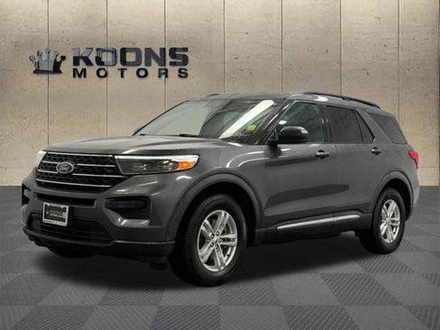 Used 2020 Ford Explorer XLT w/ Comfort Package image 1