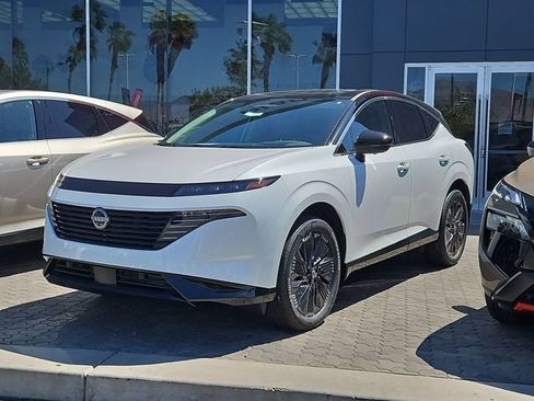 New 2026 Nissan Murano Platinum w/ Cargo Package AWD/4WD image 2