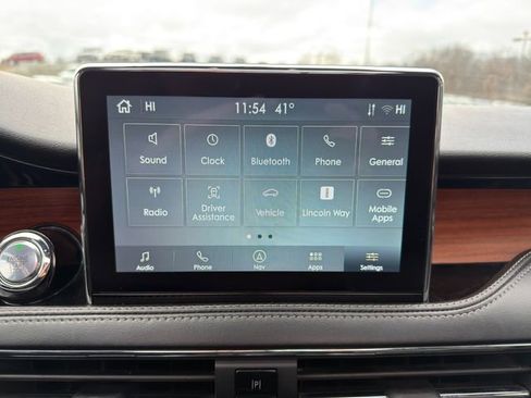 Used 2022 Lincoln Corsair Reserve image 25