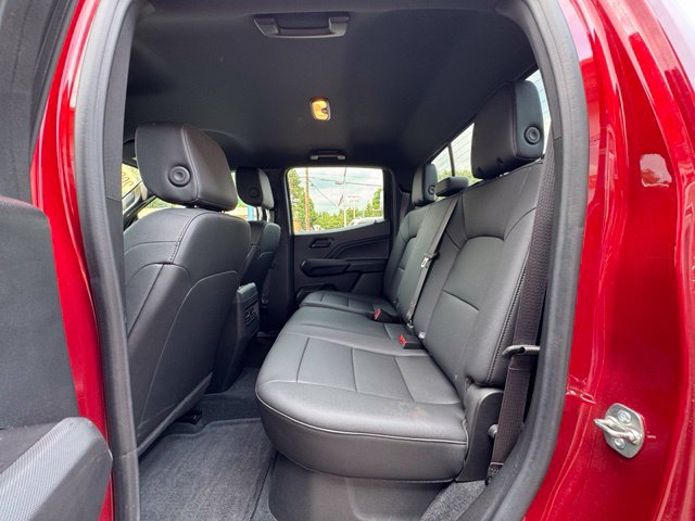 Used 2025 Chevrolet Colorado Trail Boss AWD/4WD image 13