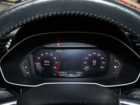 Used 2020 Audi Q3 2.0T Premium image 17