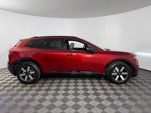 Used 2025 Honda Prologue Touring image 2