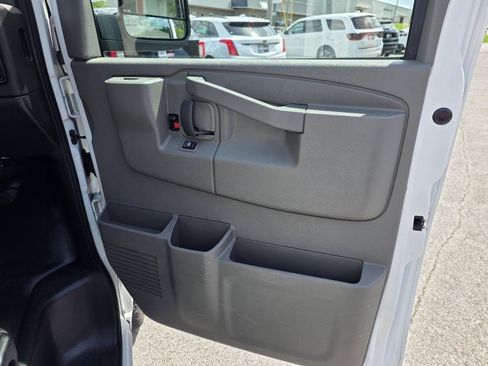 Used 2019 Chevrolet Express 2500 Extended w/ Driver Convenience Package RWD image 24