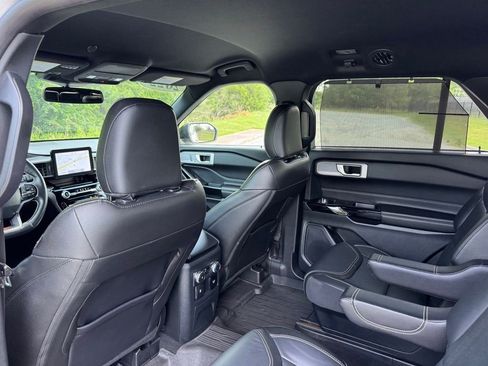 Used 2022 Ford Explorer ST w/ Equipment Group 401A AWD/4WD image 27