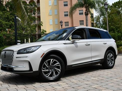 Used 2023 Lincoln Corsair FWD w/ Equipment Group 101A image 22