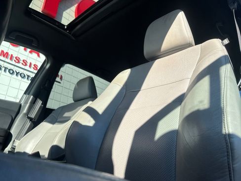 Used 2023 Honda Passport EX-L image 10