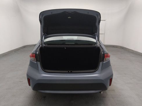 Used 2020 Toyota Corolla LE image 29