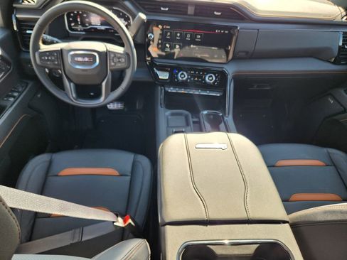 New 2025 GMC Sierra 2500 AT4 w/ AT4 Premium Plus Package image 17