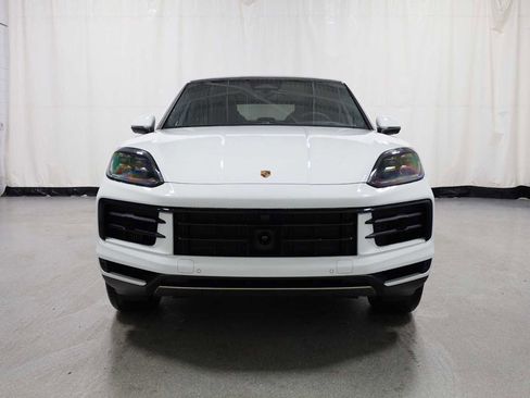 New 2026 Porsche Cayenne Coupe AWD/4WD image 14