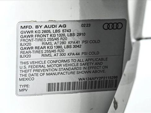 Used 2023 Audi SQ5 Premium Plus w/ Premium Plus Package image 26