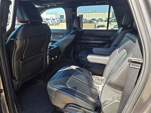 Used 2021 Ford Expedition Max Limited AWD/4WD image 2