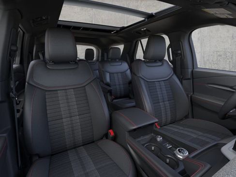 New 2026 Ford Explorer ST-Line w/ ST-Line Street Pack AWD/4WD image 10