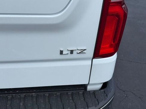 New 2026 Chevrolet Silverado 1500 LTZ w/ LTZ Premium Package image 6