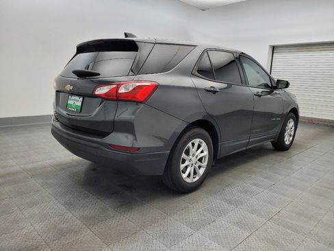 Used 2019 Chevrolet Equinox LS w/ LS Convenience Package image 9